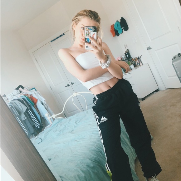 Meet your Posher, Faye - Picture 4 of 4